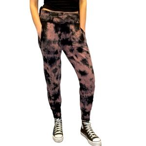 Young Fabulous & Broke Sweatpants